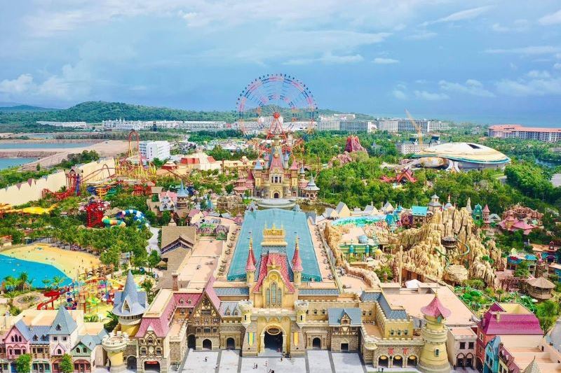 VinWonders Phu Quoc & Vinpearl Safari Tickets – Combo Theme Park & Safari Zoo