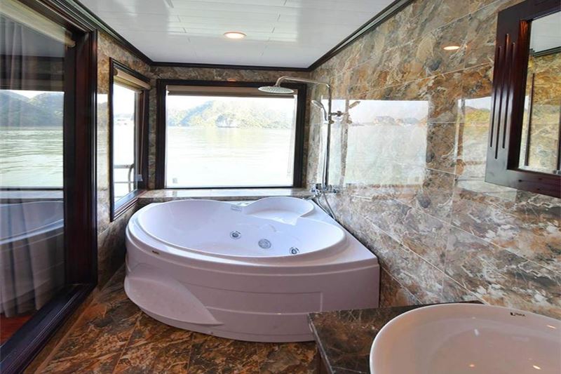 Halong Sapphire Cruise - Luxury Overnight Cruise in Lan Ha Bay & Ha Long Bay