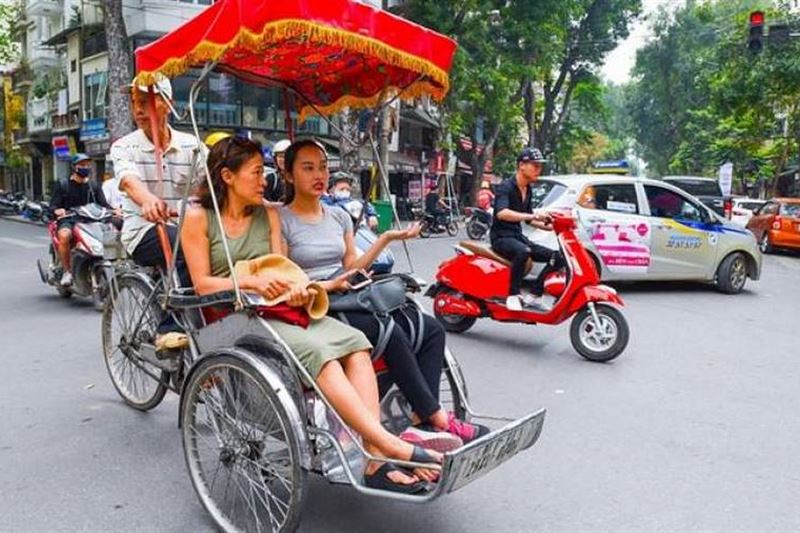 Explore 2 Days Hanoi - 3 Night Da Nang of Viet Nam