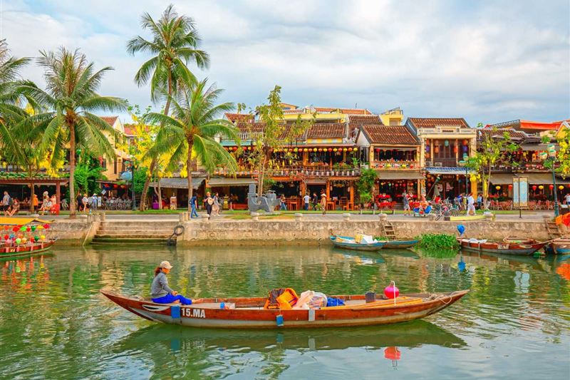 Coconut Jungle – Hoi An City – Boat Ride  & Release Flower Lantern