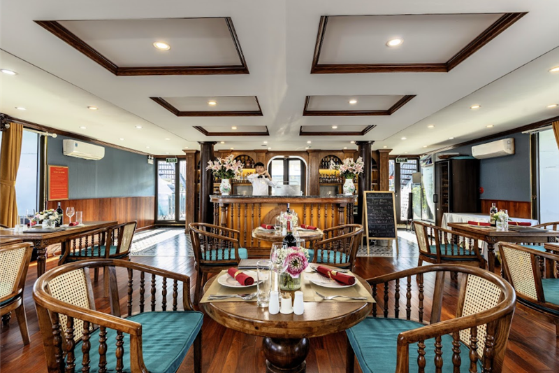 Verdure Lotus Cruises – Luxury Cruise on Lan Ha Bay