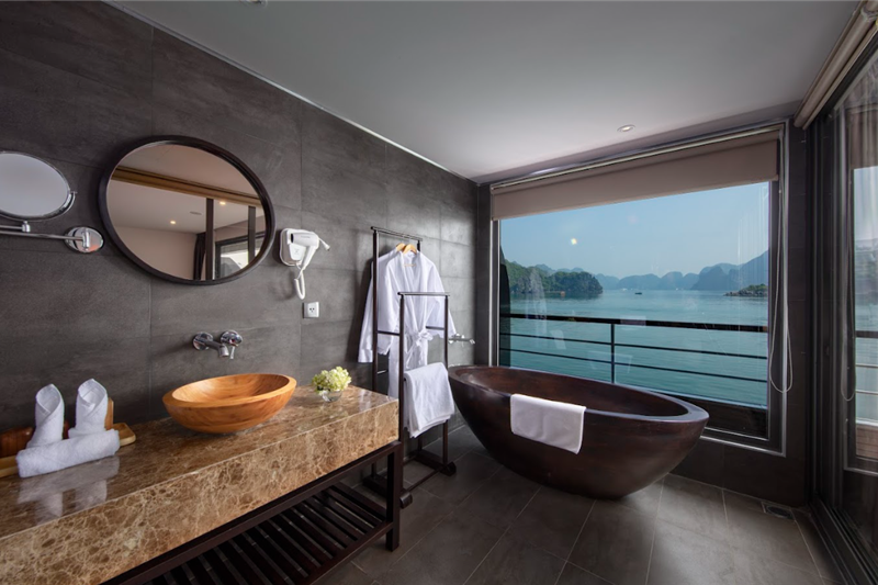 Scarlet Pearl Cruise Halong Bay – 2 Days 1 Night Overnight Cruise