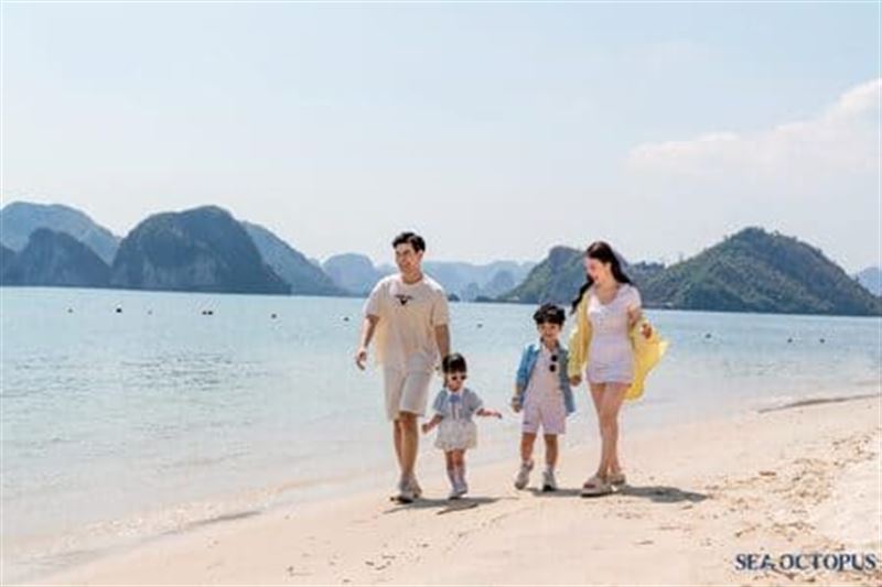 Sea Octopus Cruise – Premium Luxury Day Tour in Ha Long Bay