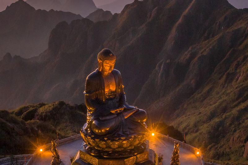 Sapa Trekking Tour with Fansipan Peak