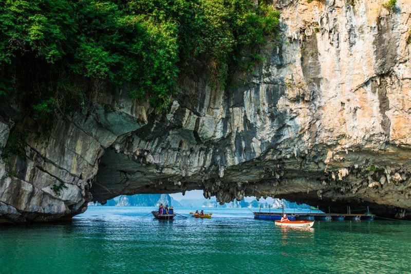 Explore 3 Days Hanoi - 3 Night Da Nang of Viet Nam
