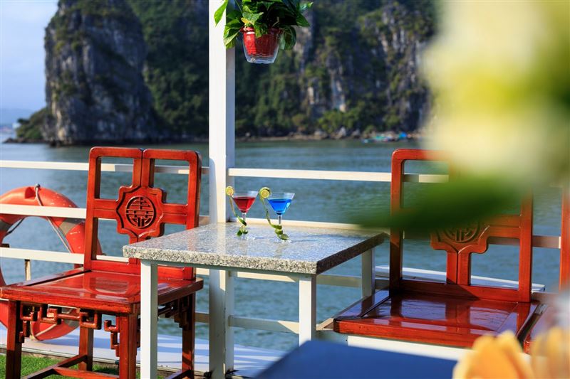 Halong Bay Standard Overnight Cruise - 2 days 1 night