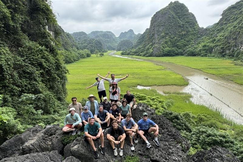 8-Day Vietnam Exploration: Ho Chi Minh City – Da Nang – Hanoi