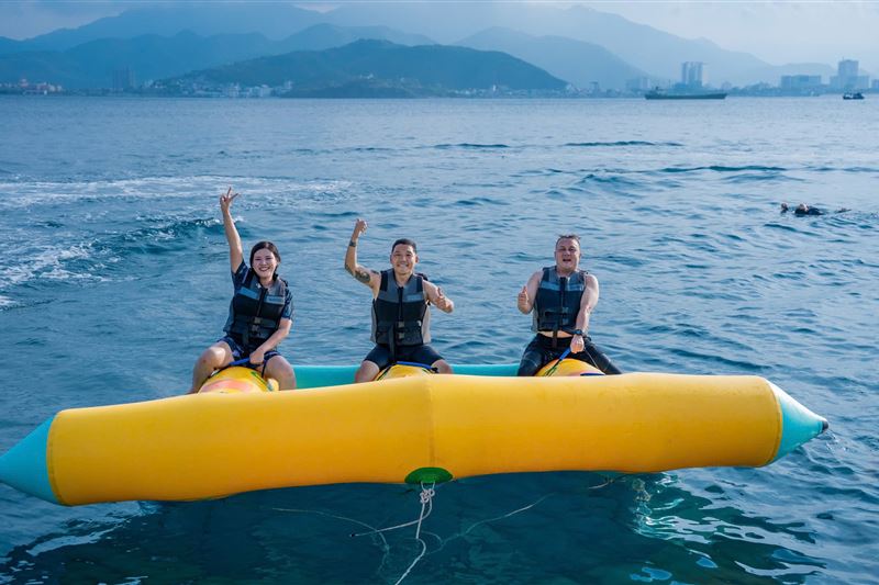 OCEAN CLASS YACHT TOUR – NHA TRANG MORNING CRUISE